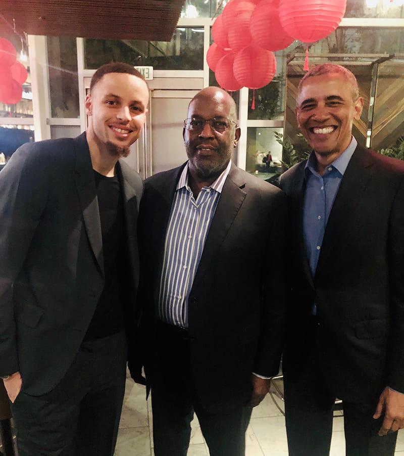 Bernard J. 2019年2月，泰森与巴拉克·奥巴马和斯蒂芬·库里在My Brother's Keeper餐厅